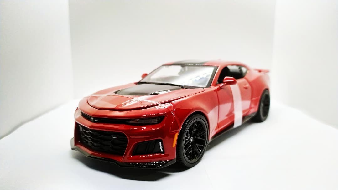 Chevrolet Camaro ZL1 (2017) Brand Maisto Scala 1:24 Rosso Red Nuova American Car