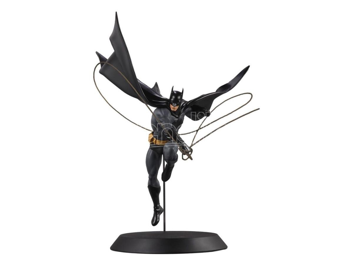 Dc Direct Resin Statua Dc Designer Series Batman (by Dan Mora) 40 Cm Mcfarlane T
