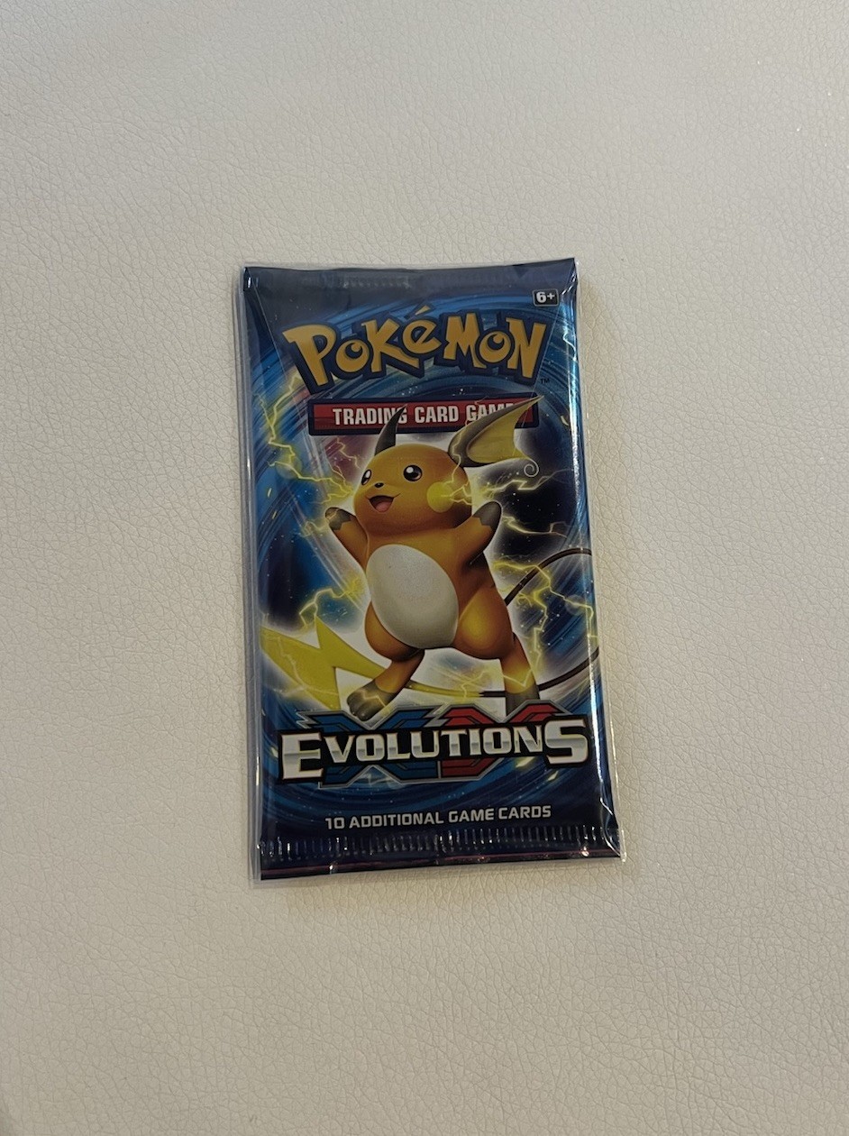 Pokemon XY Evolutions busta 10 carte Raichu Artwork