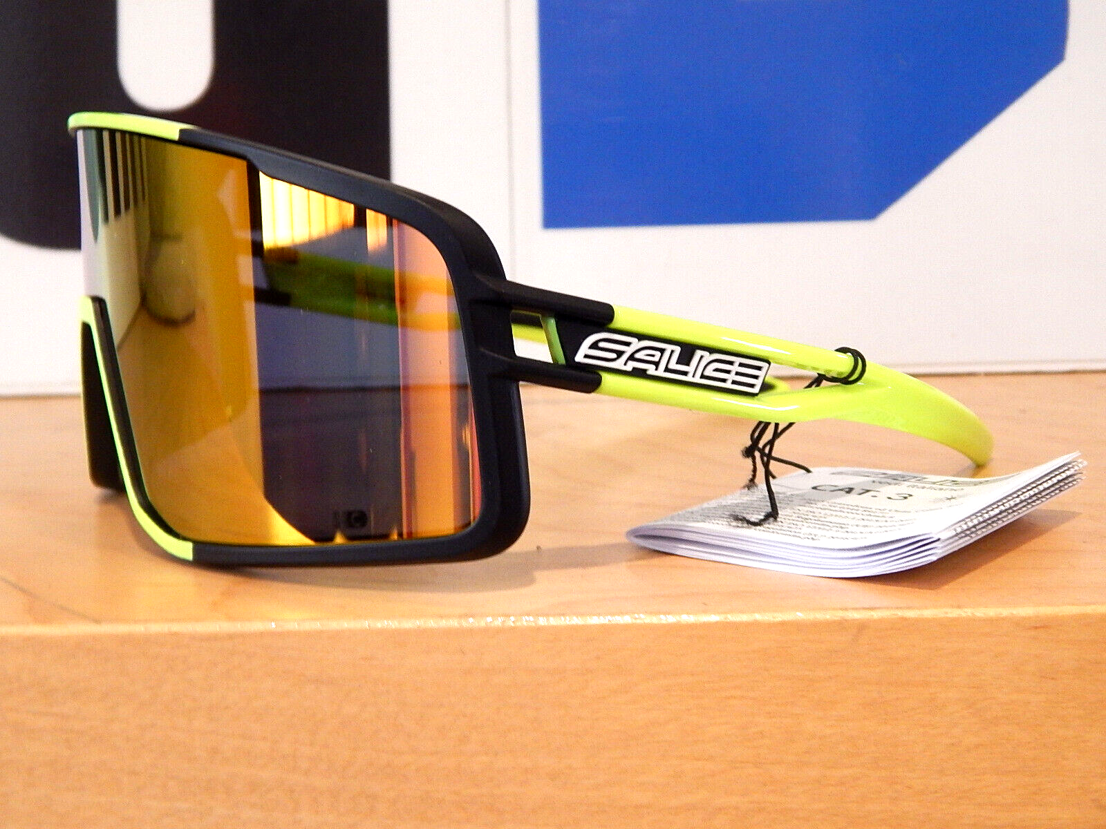 Occhiali SALICE 022 NERO-LIME RW GIALLO