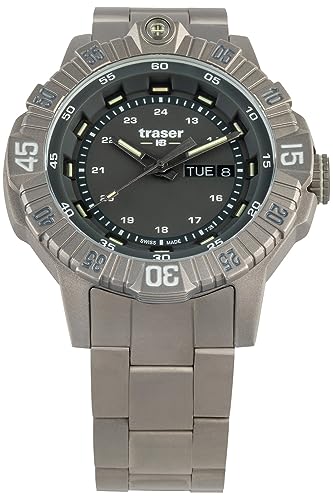 Traser Orologio Analogico Al Quarzo Svizzero Uomo Con Cinturino In Titanio 110666