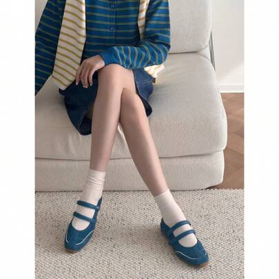 Scarpe con cinturino alla caviglia di colore rosso con design retrò per donne, con rialzo interno e chiusura, scarpe da ballo casual in vera pelle, su