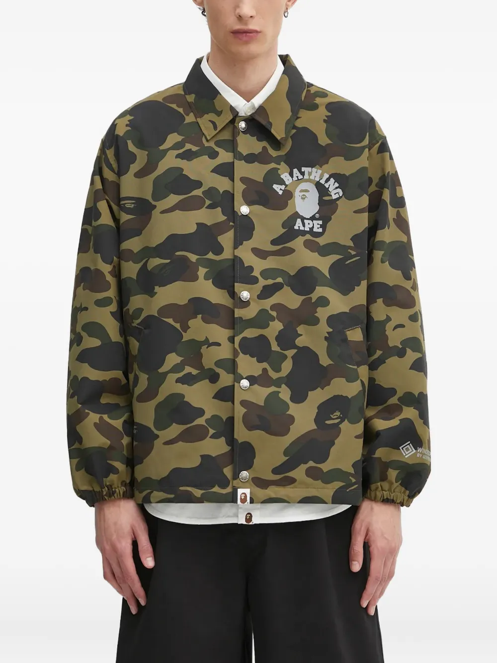 A BATHING APE® camo-print coach jacket - Verde