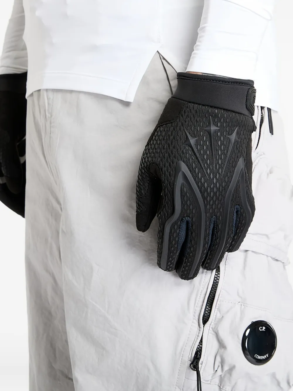 Nike x NOCTA perforated football gloves - Black