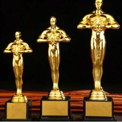 Replica dei trofei degli Oscar, statuette in plastica dorate, regali per feste, souvenir artigianali placcati in oro
