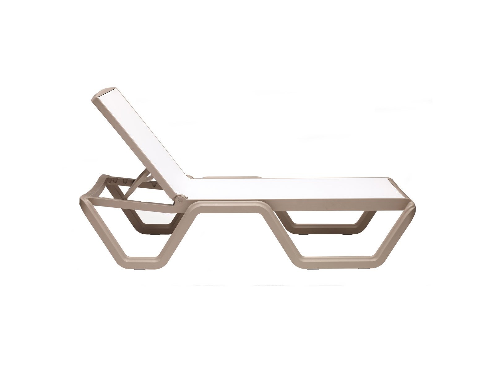 Vela Sunbed