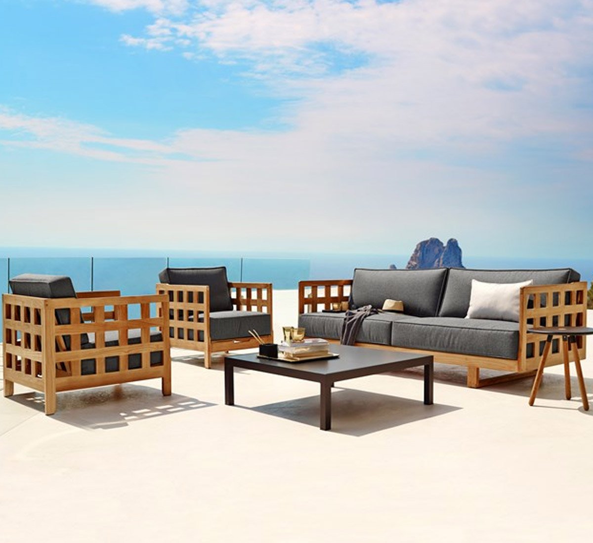 Square Lounge Chair