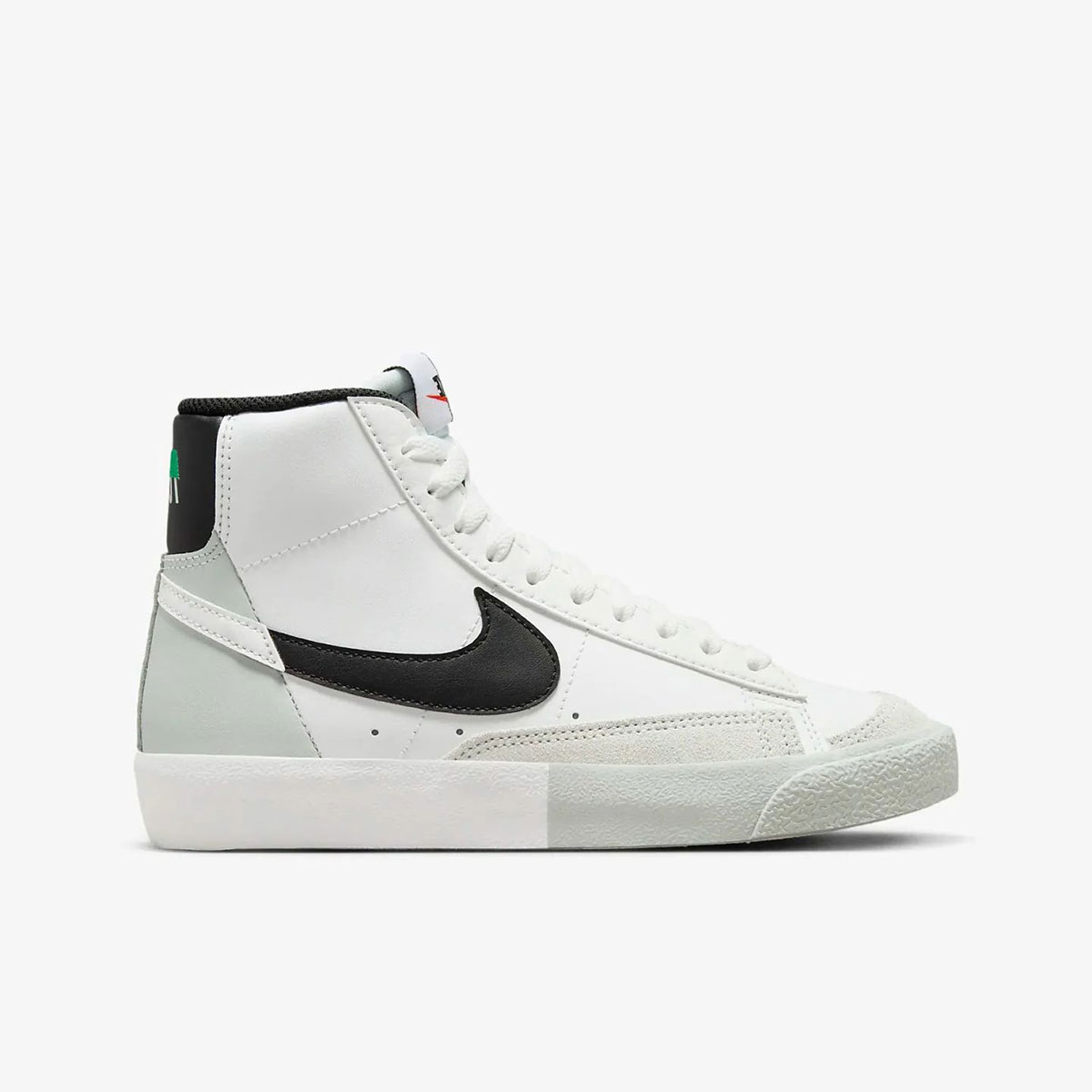 Nike Blazer Mid 77 SE GS Bianche