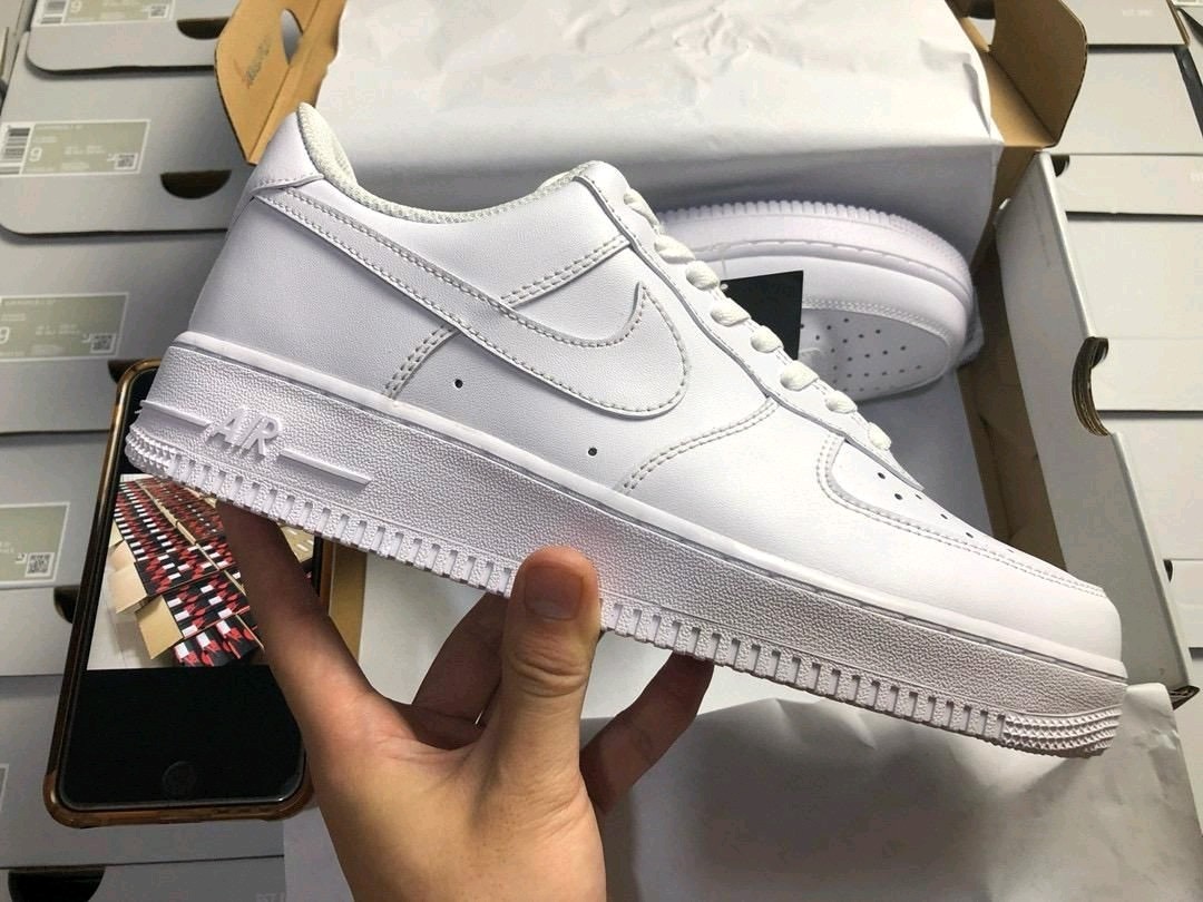Nike Air Force 1 '07 Scarpe da Ginnastica per Uomo - White/White, EU 41