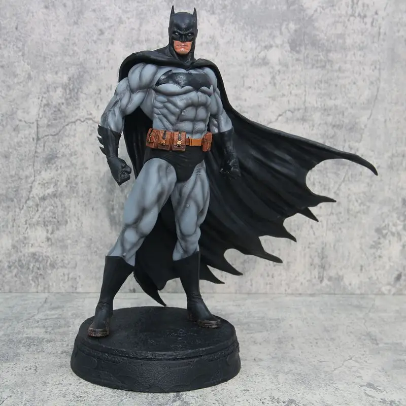 Dc Comics Dark Knight Batman Gk Action Figures Toy 38Cm Large Justice League Standing Batman Figurine Modello Ornamenti Regali