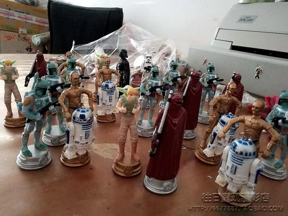 Bulk Pack Star Wars War Chess R2-D2 C-3Po Darth Vader Stormtrooper Boba Fett Doll Gifts Toy Model Anime Figures Collect Ornament
