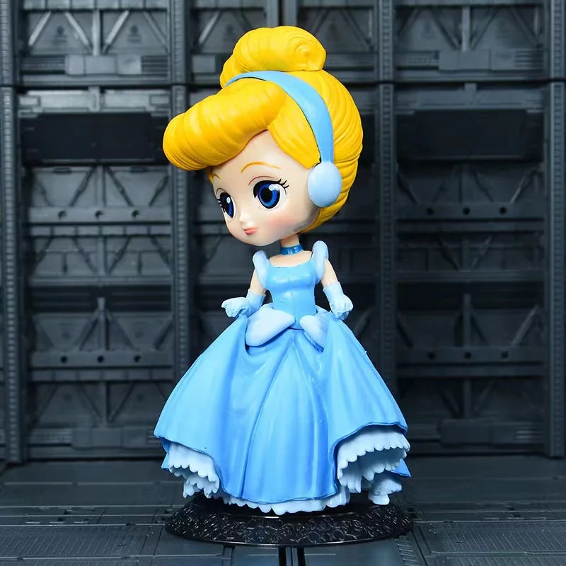 Disney 14Cm Versione Q Princes Cenerentola Pvc Action Figures Model Doll Toys