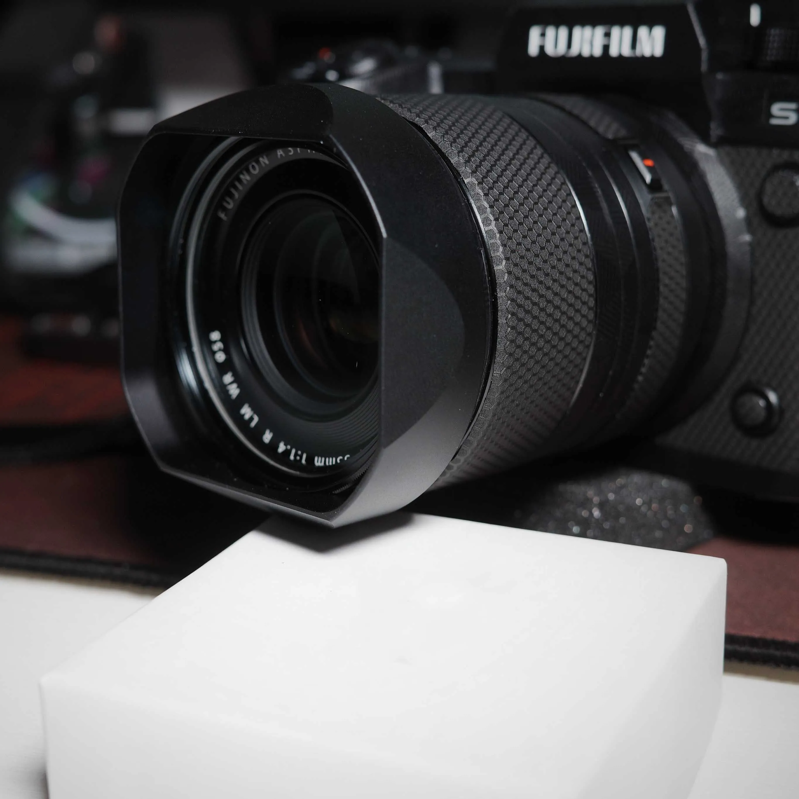 Paraluce Quadrato In Metallo Per Fujifilm Fujinon Xf 33Mm F1.4 R Lm Wr Lens On Fuji Xt4 Xt3 Xt2 Xt30Ii Xt30 Xt20 Xt10 Xe4