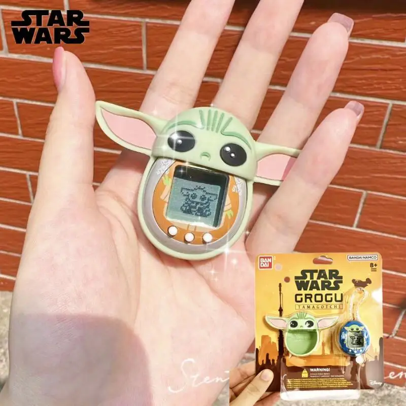Bandai Tamagotchi Star Wars Grogu Baby Electronic Pet Machine Machine Gioco Originale Ricordi D'Infanzia Giocattolo Regalo Di Compleanno
