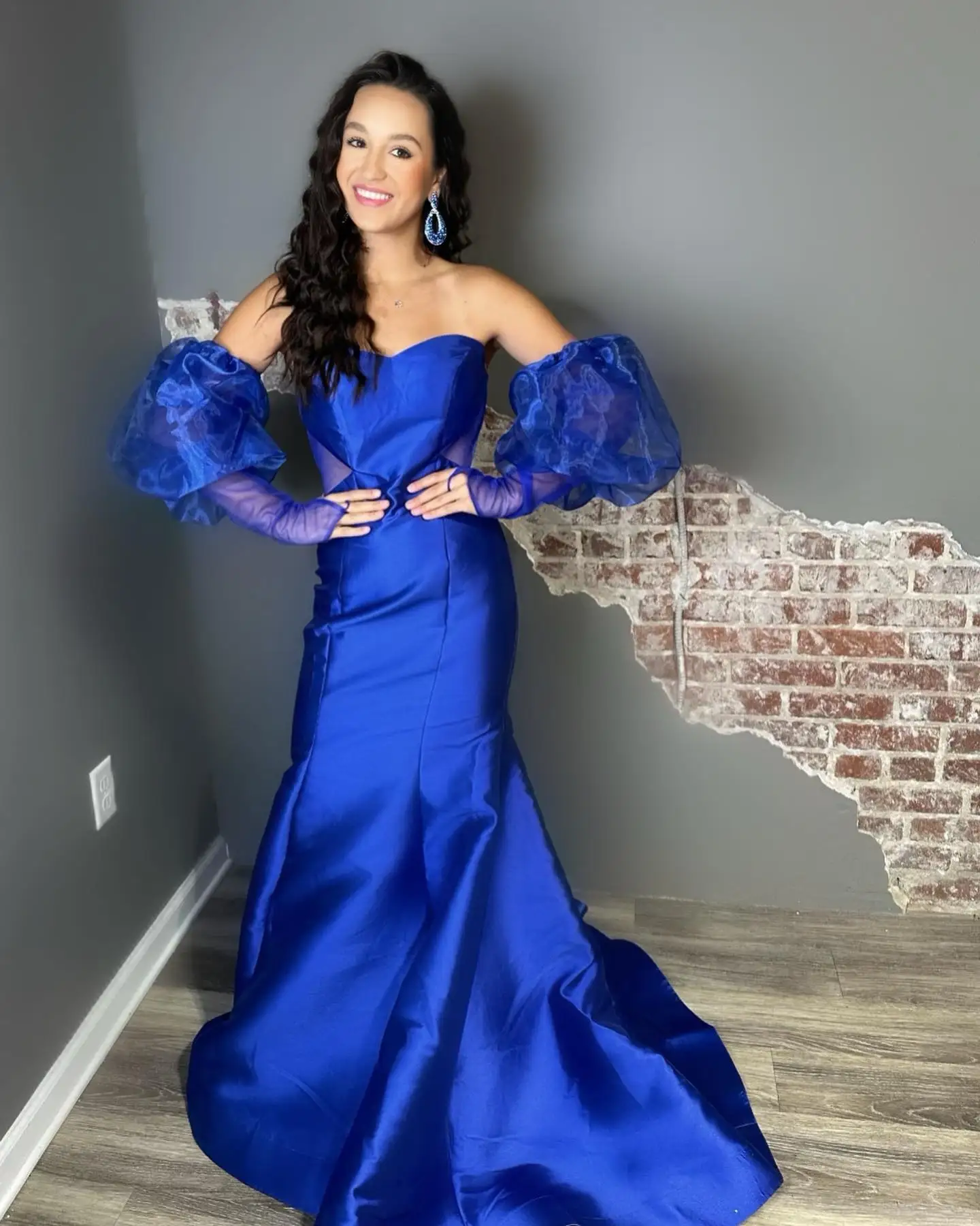 Mikado Prom Dress 2 K23 Maniche A Sbuffo Rimovibili Cut-Out Mermaid Lady Preteen Teen Girl Pageant Gown Formal Party Hoco Royal Plus