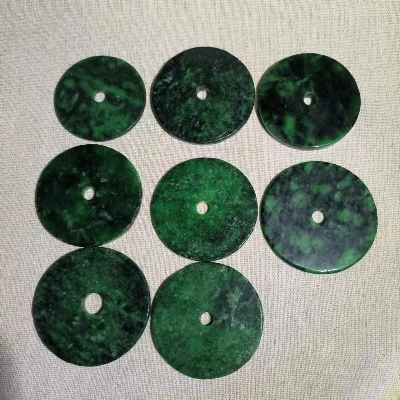1Pcs/Lot Natural Classical Jadeite Pendant Safety Button Exquisite Workmanship Diy Necklace Sweater Chain Retro Folk-Custom Taki