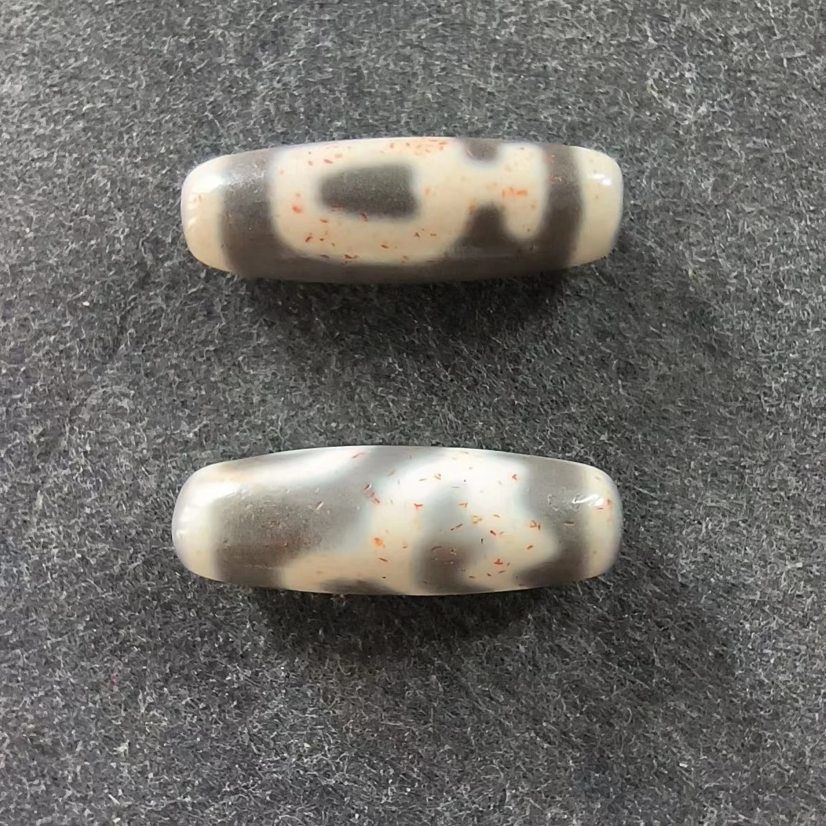 1Pcs/Lot Natural Lotus Aquarium Old Agate Grey Dzi Tuning Trumpet-Shaped Large Hole Special Variety Collect Ancient Beads Taki