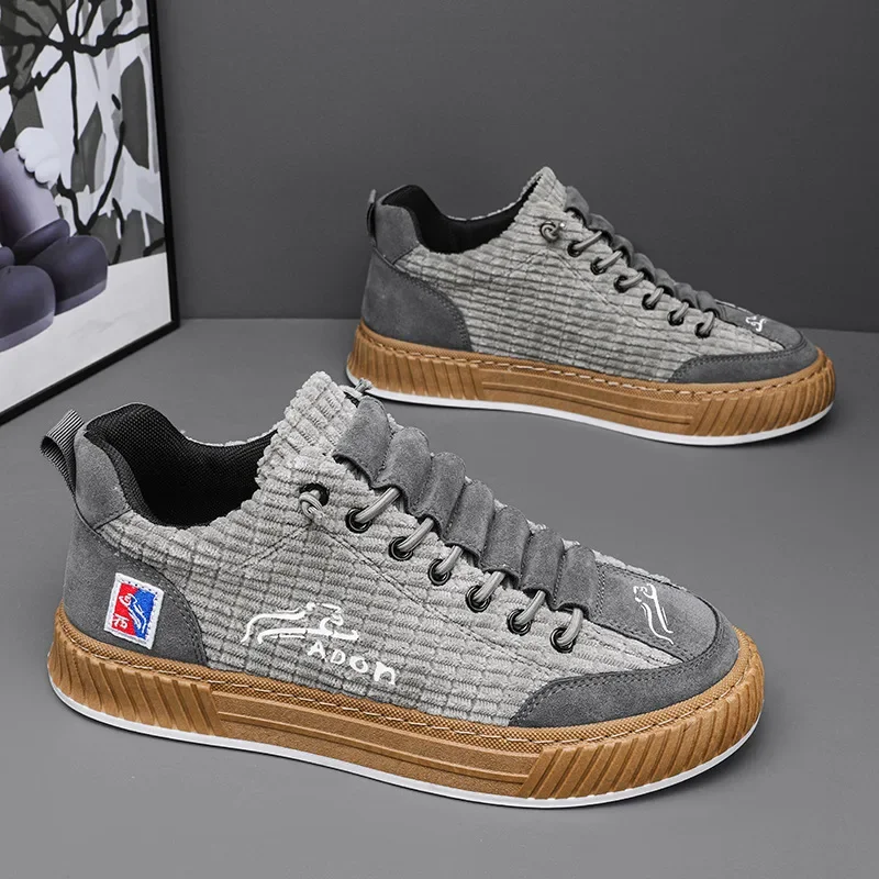 2023 New Trendy Mens Canvas Sneakers Flat Platform Sneakers Uomo Streetwear Hip Hop Scarpe Firmate Uomo Harajuku Scarpe Vulcanizzate