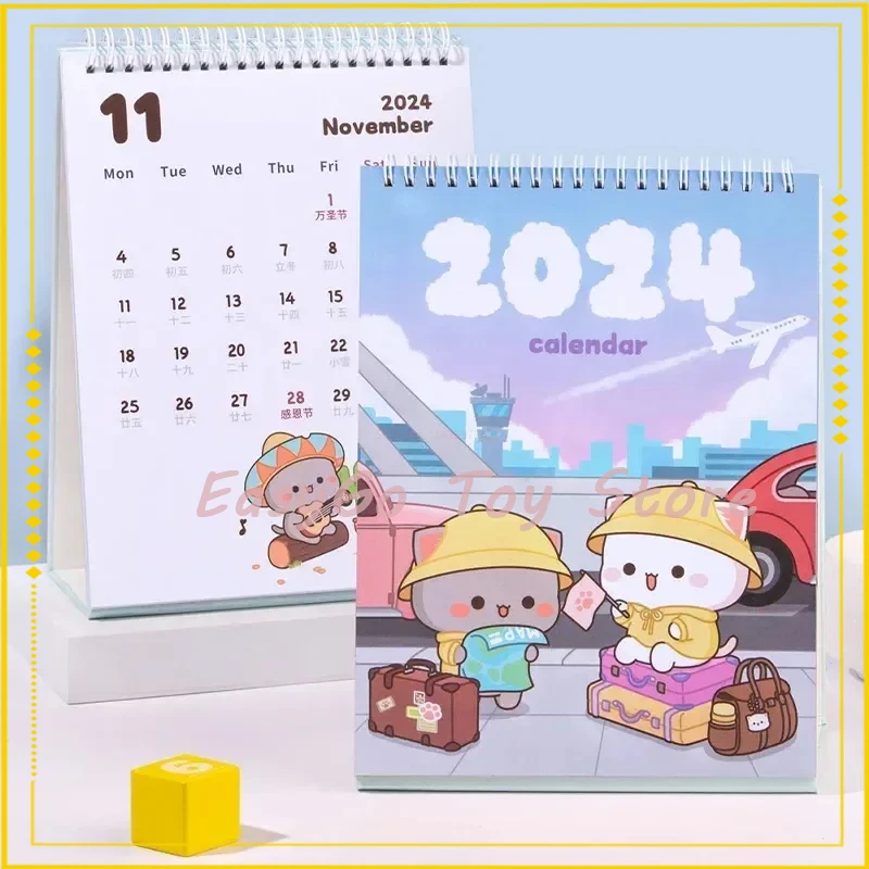 Nuovo 2024 Edizione Limitata Mitao Cat Calendar Lunar Desktop Anime Cute Work Calendar Honey Peach Grey Cat Travel Series Toy Gifts