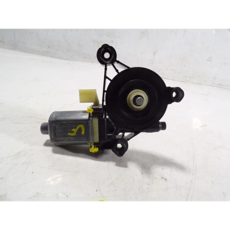 Motore Anteriore Sinistro/Muslimante/17175665 Serve Seat Leon (5 F1) 1.6 Tdi