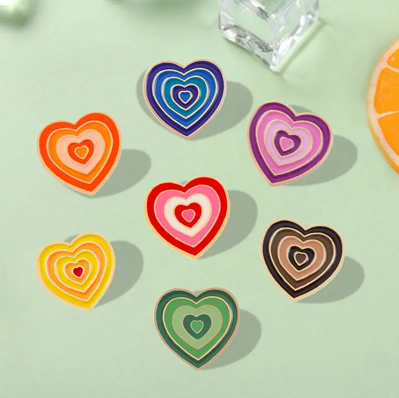 7Style Gradient Enamel Pins Custom Red Yellow Green Pink Heart Rainbow  Brooch Lapel Badge Bag Fashion Jewelry Gift For Friend