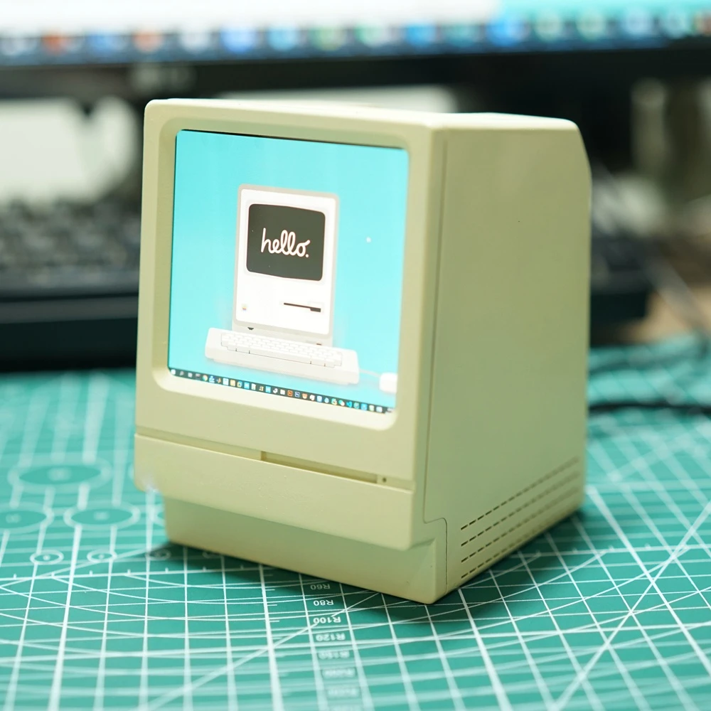 3.8 Pollici 1200*1080 Retro Small Tv Macintosh Macintosh Replica Computer Sub Screen