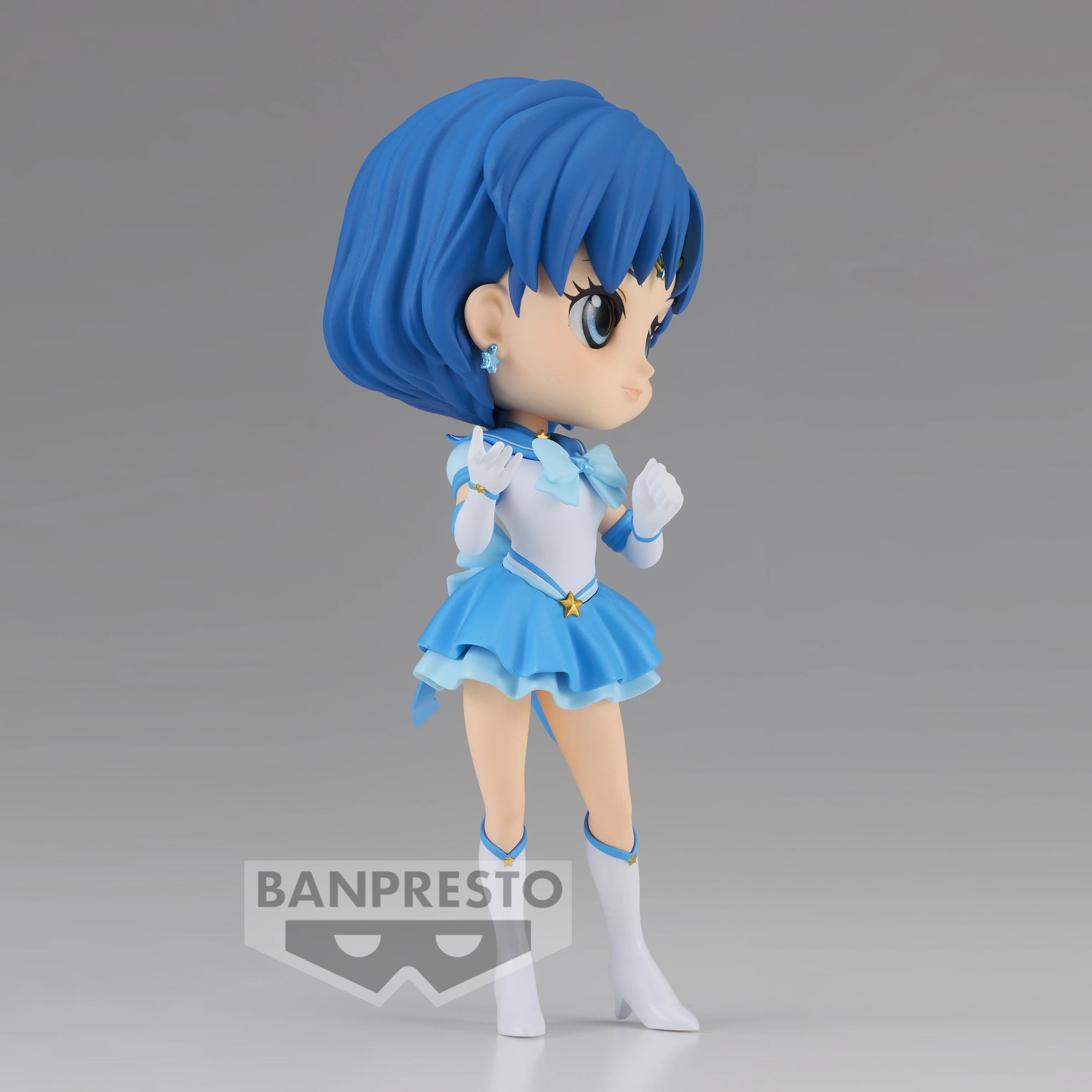 Bandai Original Sailor Moon Anime Q Posket Eternal Sailor Mercury Pvc Action Figures 140Mm Figurine Toys
