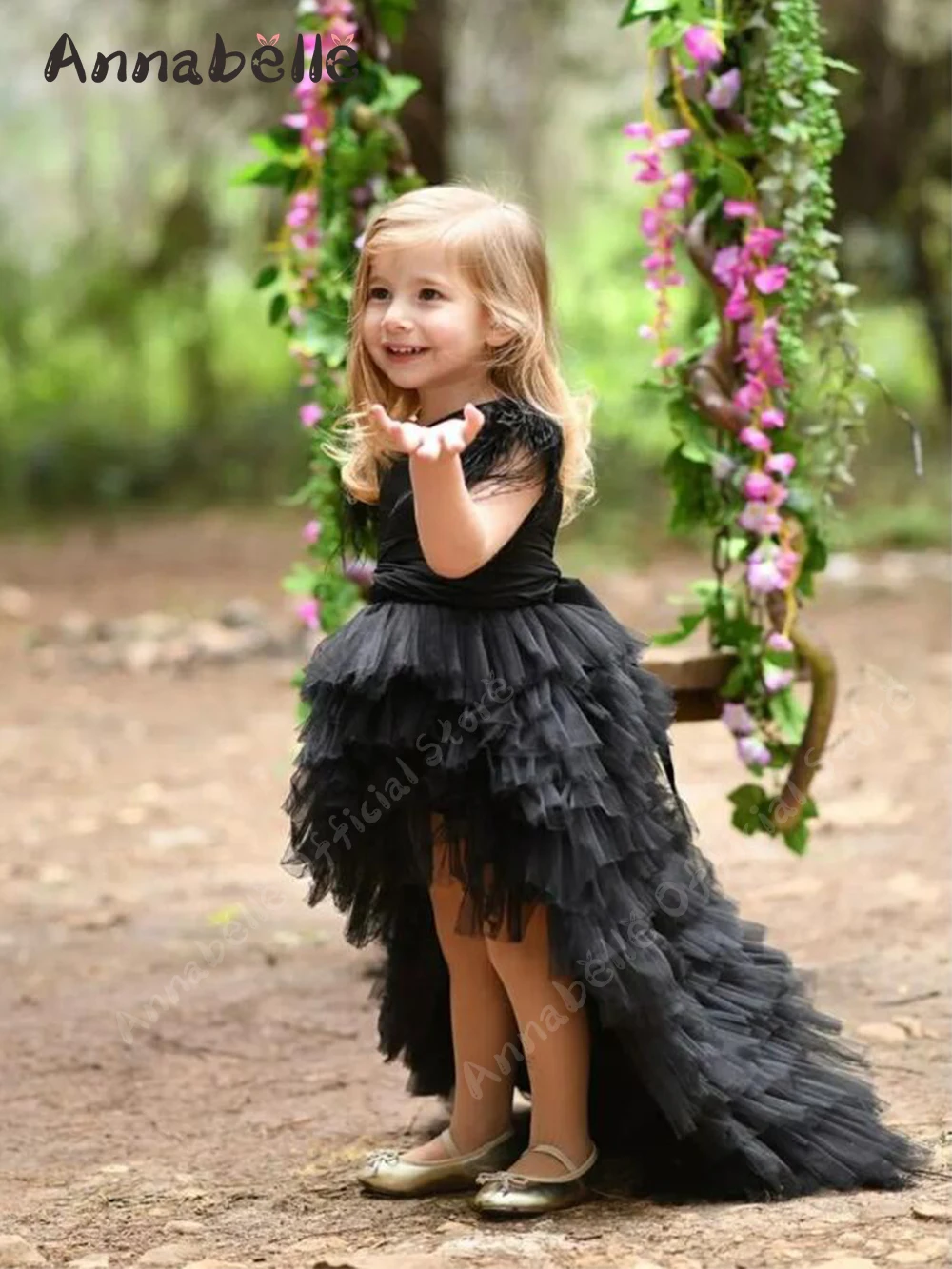 Annabelle Fashion Feather Decorato Princess Dress Primavera Estate Senza Maniche Assymetric Girl Performance Dress