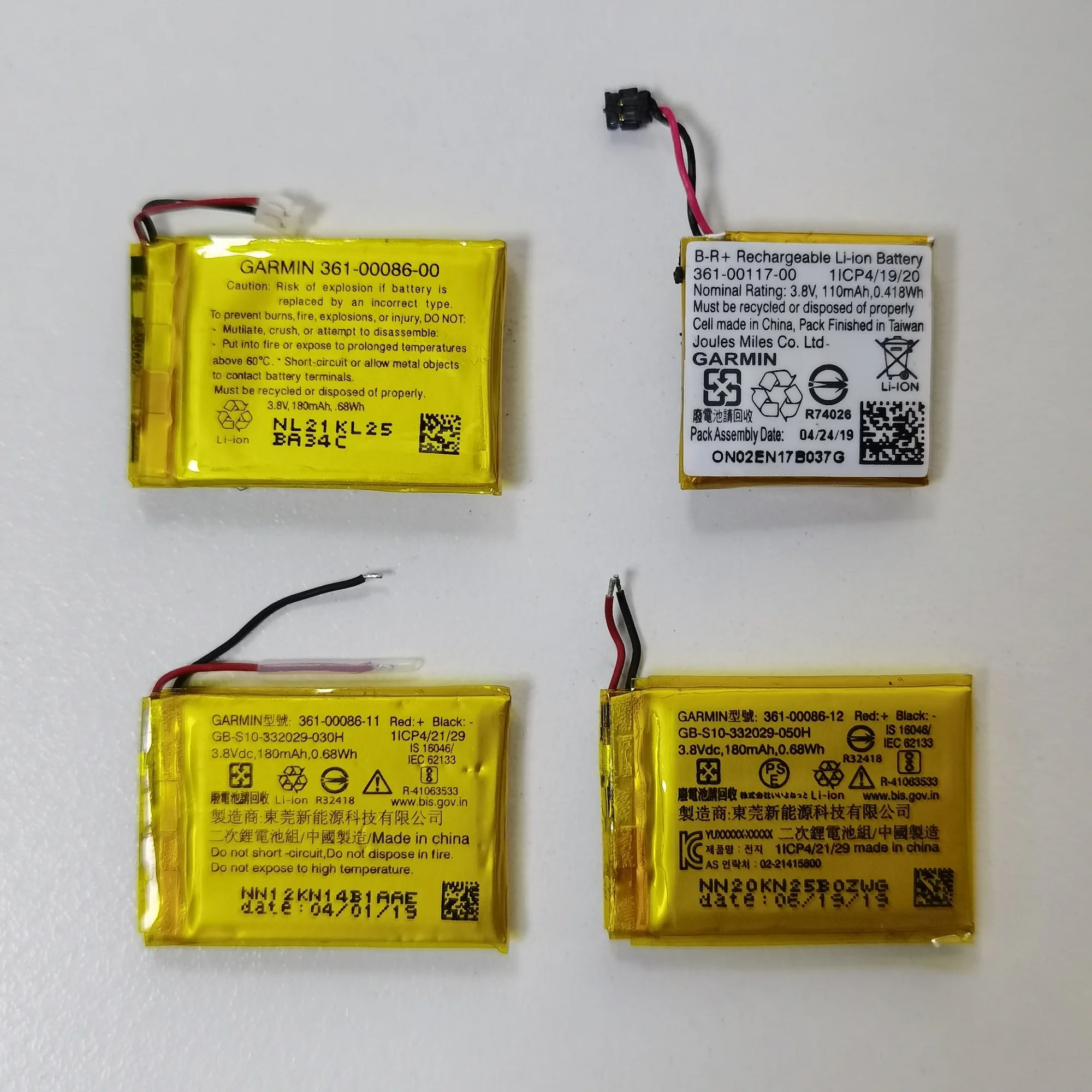 Batteria Garmin Per Forerunner 35 225 230 235 235J 245 620 630 645 645Music Forerunner 735Xt 920Xt Forerunner 935 945