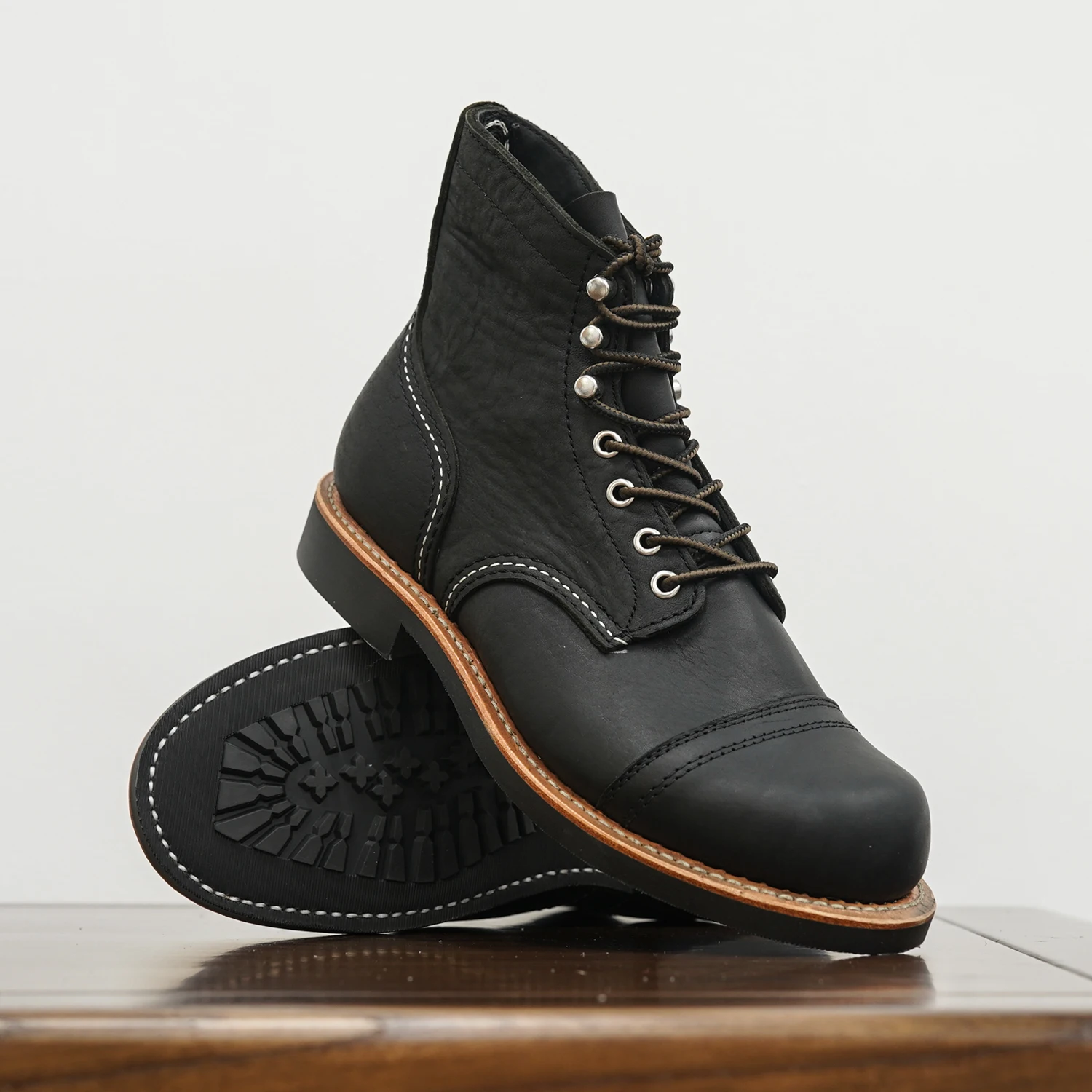 Stivali Da Lavoro Durevoli Goodyear-Welted Stitchdown Stile Robusto Heritage Moctoeboots In Vera Pelle Per Uomo 8084 Iron Ranger Boots