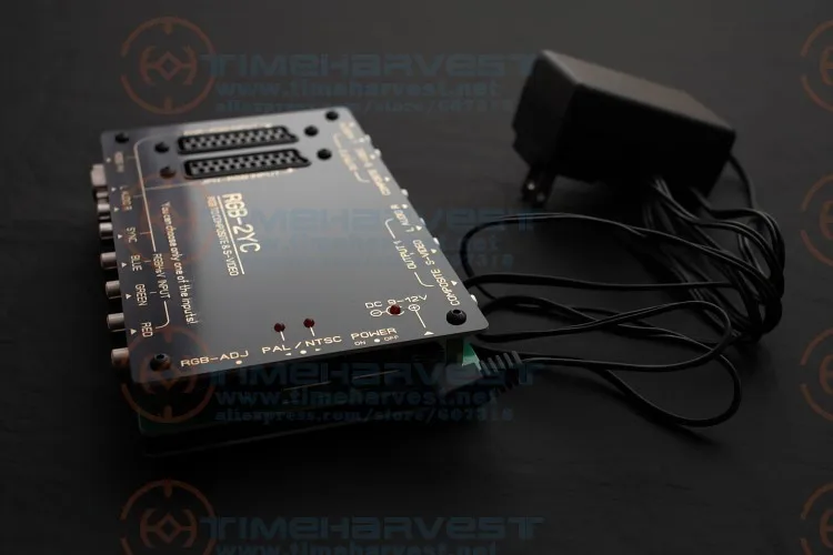 Nuovo Scart 15Khz Vga Rgbs-Bnc A 2 S-Video Converter Jap O Eur Scart Converti In S-Video Scheda Di Conversione Rgb-2Yc Scatola Del Convertitore