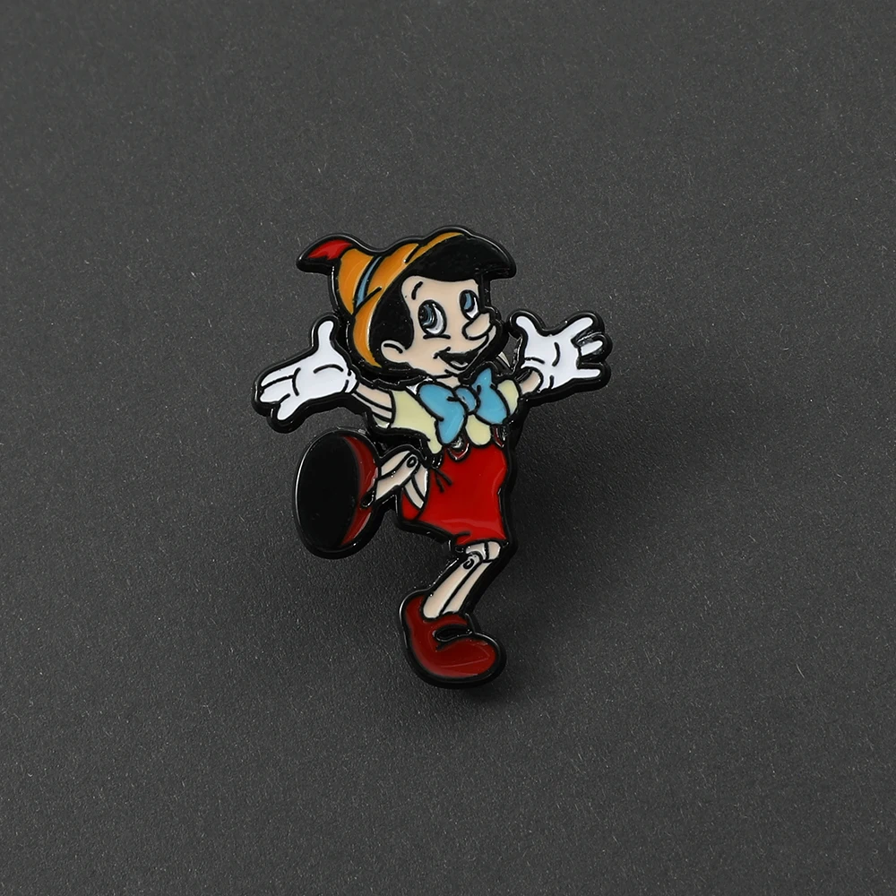 Disney Animated Movie Pinocchio Spille Cartoon Figure Badge Per Zaino Cute Pinocchio Smalto Spille Accessori