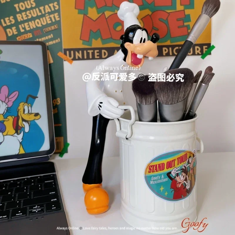 Disney Mickey Goofy Pen Container Funny Anime Figures Makeup Brush Holder Matita Cancelleria Decorazione Desktop Regalo Per Studenti