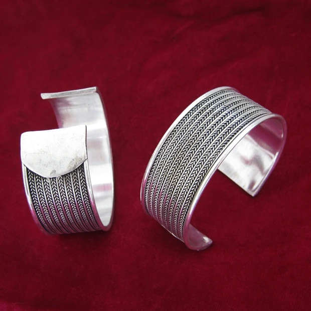 Gioielli Miao Personalizzati Ornamenti Miao Fatti A Mano Gioielli In Argento Miao Braccialetto Super Largo Fine