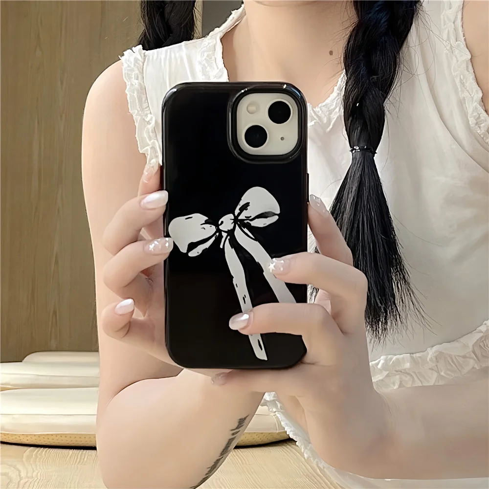 Simpatica Custodia Nera Retrò Per Iphone 14 13 12 11 14 Pro Max 13Pro Punk Cool White Bow Cover Rigida Antiurto