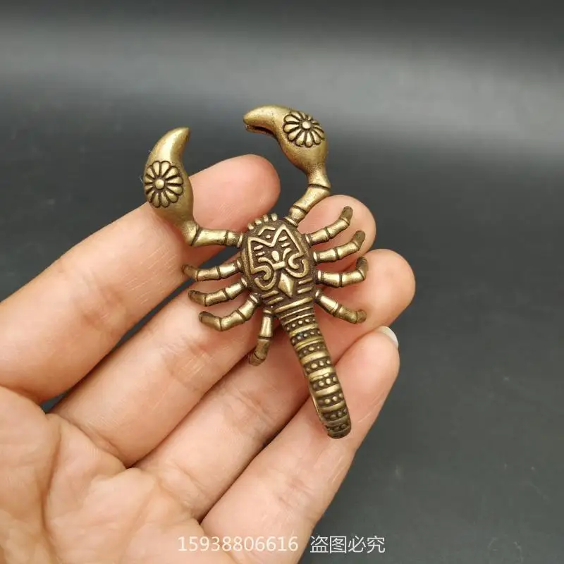 Vintage Pulp Solid Yellow Pure Scorpio Five Poison Scorpion Animal Pendant Mini Copper