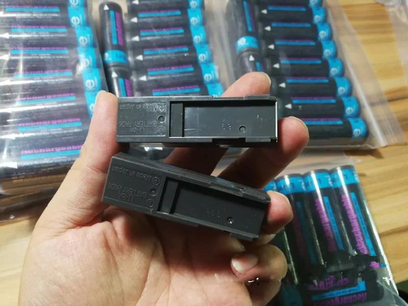 Batteria Walkman 3.7V/1350Mah Lip-12, Lip-12H Per Sony Mz-B3, Mz-E3, Mz-R2, Mz-R3, Mz-R30, Mz-R35, Mz-R4, Mz-R4St