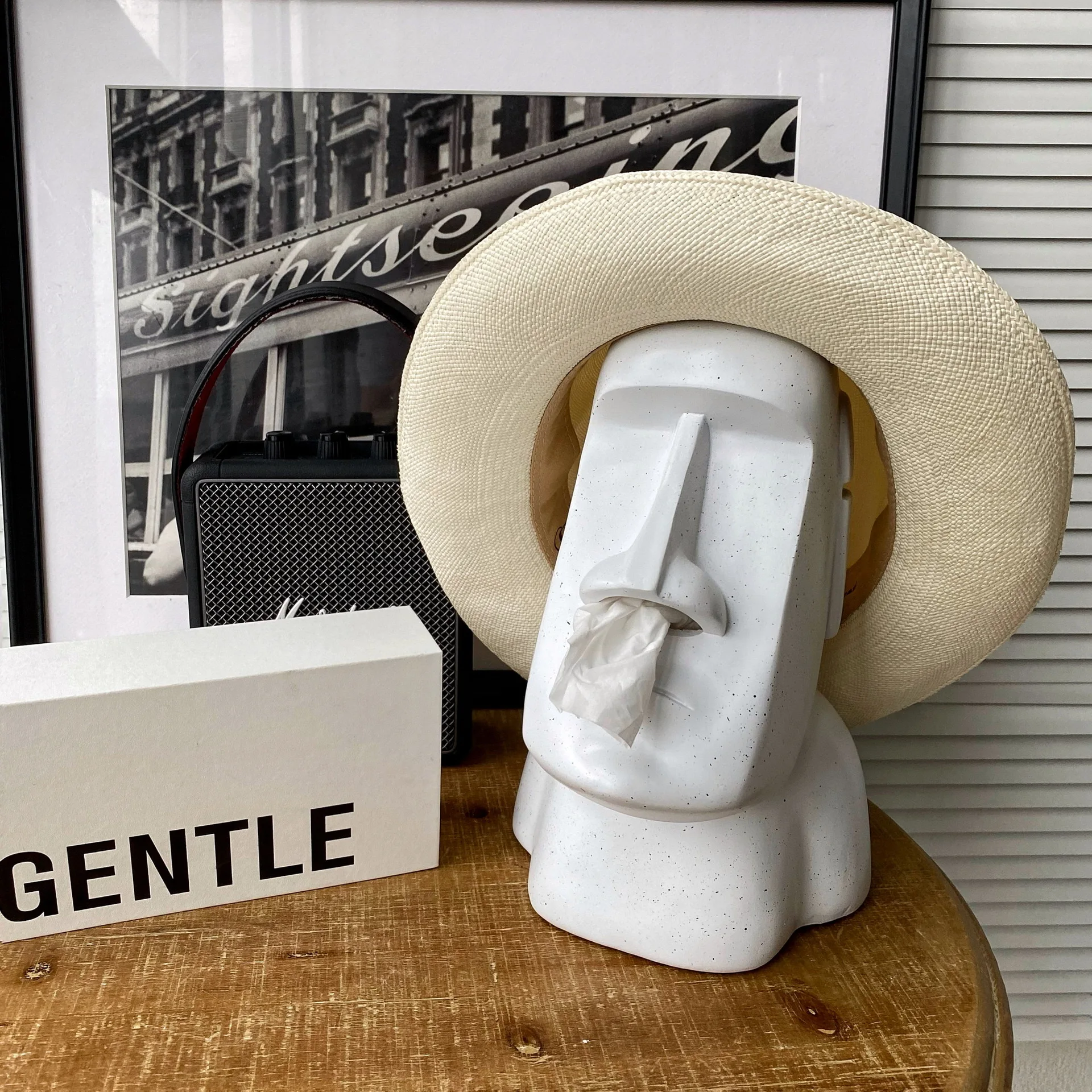 Easter Portrait Tissue Box Island Boulder Statue Personality Stone Sculpture Home Porta Fazzoletti Portatovaglioli