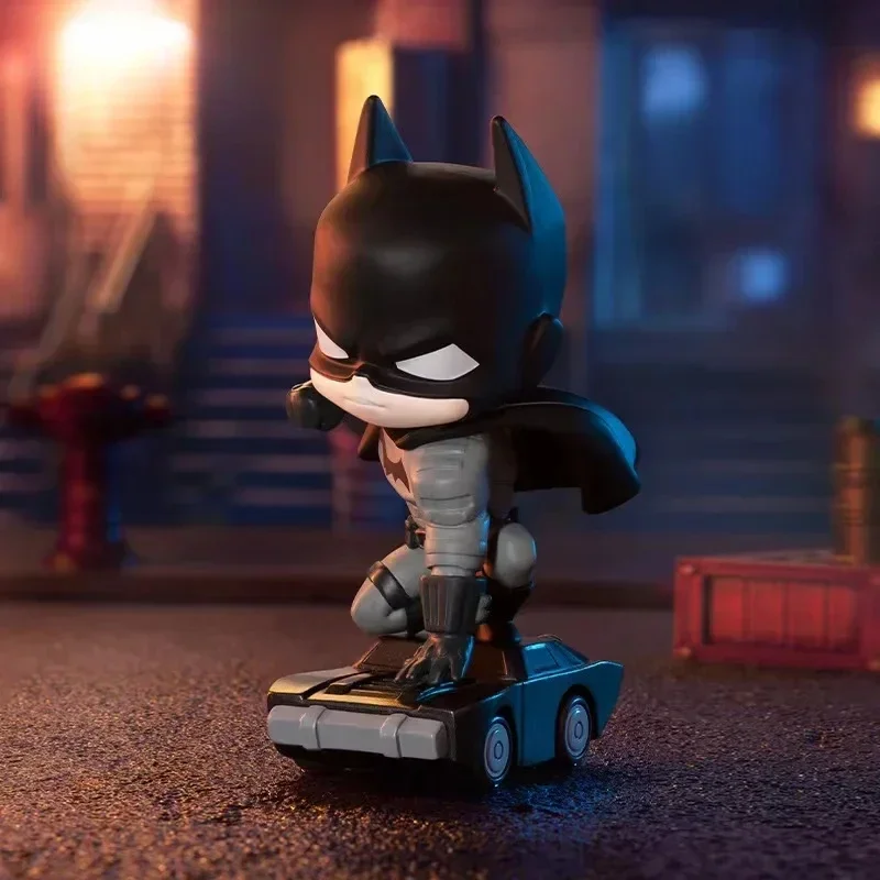 Dc Gotham City Series Blind Box Movie Periferiche Batman Joker Anime Figure Model Action Figures Mystery Box Adviento Gift