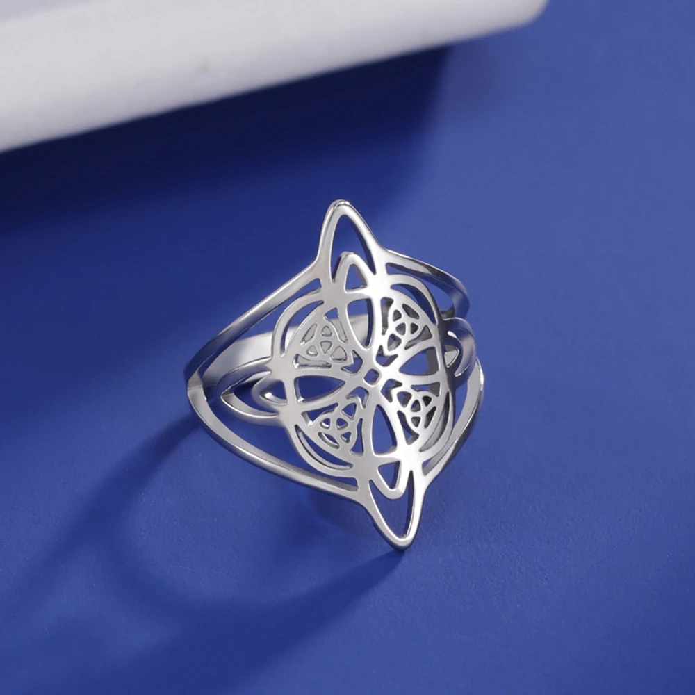 Cooltime Triqueta Witch Knot Rings Per Donna Uomo Acciaio Inossidabile Trinity Celtic Knot Amuleto Anello Gioielli Vintage Regalo All'Ingrosso