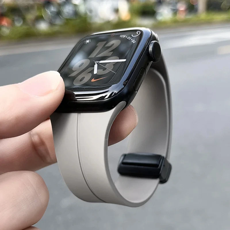 Cinturino In Silicone Per Apple Watch Series 7 8 9 Se 6 2 3 44Mm 40Mm 45Mm 41Mm 42Mm 44Mm Correa Bracciale Apple Watch Ultra Band 49Mm