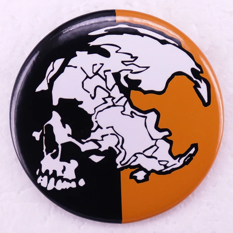 Metal Gear Solid Skull Logo Button Pinback Badge Pins Game Gamer Gift 58Mm