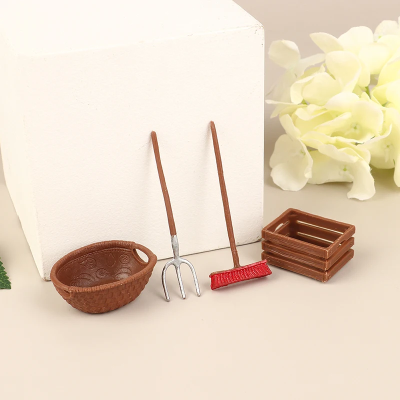 4 Pz/Set Dollhouse Miniature Vintage Simulation Farm Tools Modello Garden Farming Tools Decor Accessori Fai Da Te