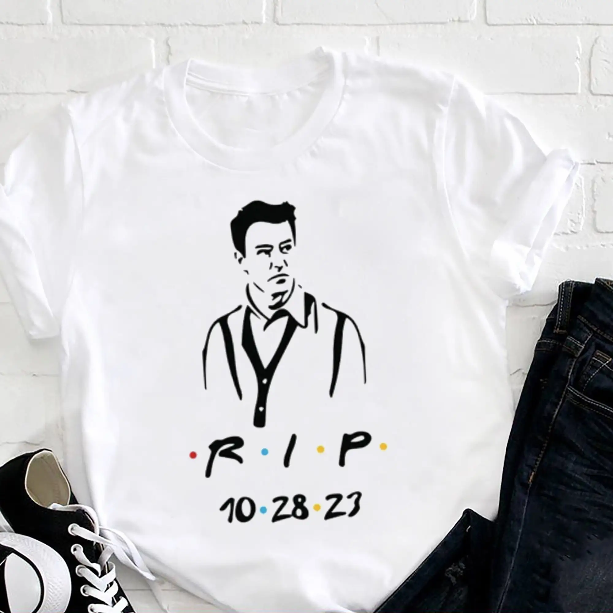 Rip Mattarello 1969 2023 T-Shirt Chandler Bing Friends Omaggio Maniche Lunghe O Corte