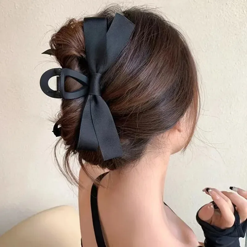 Black Butterfly Clip Women Hair Tie Back Computer Spoon Shark Clip Headwear Fresh Sweet Style Stagione Primaverile Stile Coreano