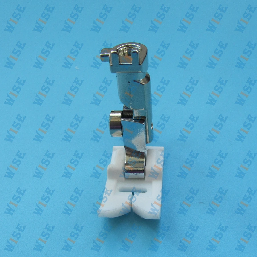 1Set Di Piedini A Zig Zag Per Macchine Di Vecchio Stile Bernina 530 730 830 801 930 # Cy-7301T + Cy-7300L 001947.70.00