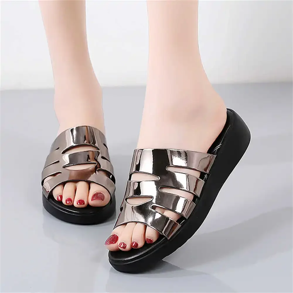 35-36 Height Up Pantofole Leopardate Da Donna Sneakers Scarpe Primaverili Nere Sandali Da Donna 2022 Sport In Offerte Tendenze