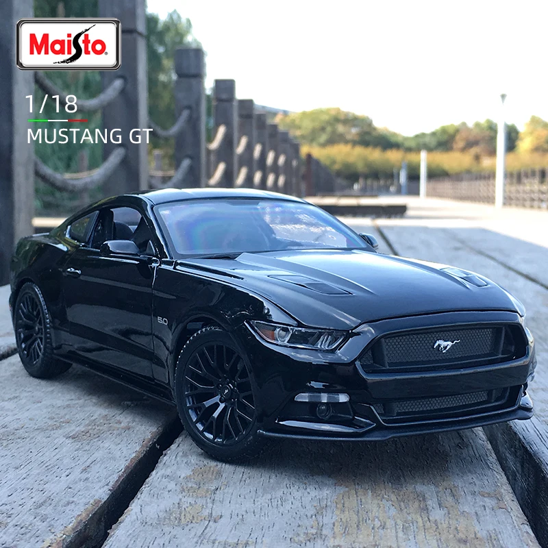 Maisto 1:18 2015 Ford Mustang Gt 5.0 Lega Auto Sportiva Statica Die Cast Veicoli Modello Giocattoli Diecast Voiture Regalo Da Collezione