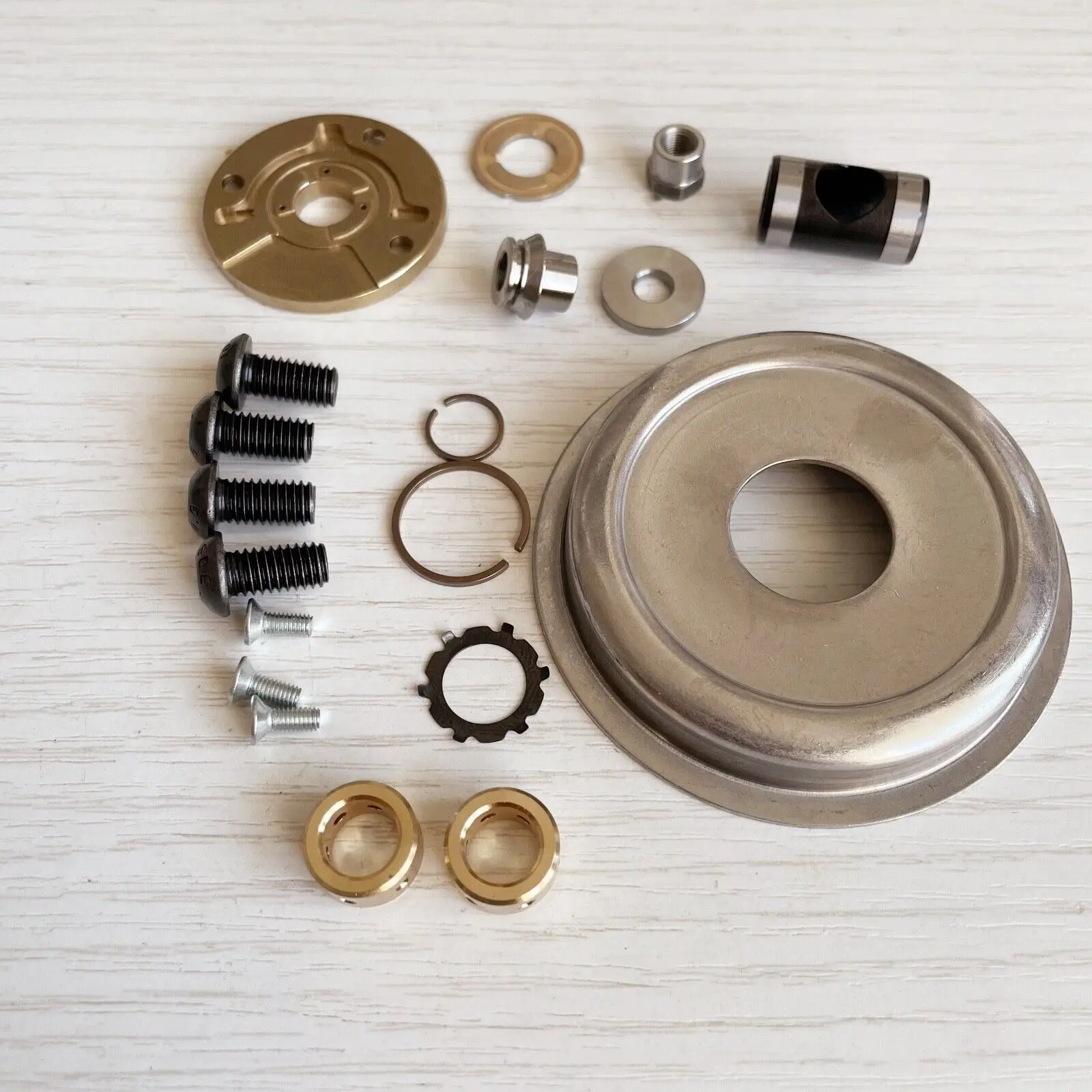 Kit Di Riparazione Inversa Rhf5 Is38/Kit Di Ricostruzione/Kit Di Servizio/Kit Turbo Per Is38 Turbo Con 585 Hp