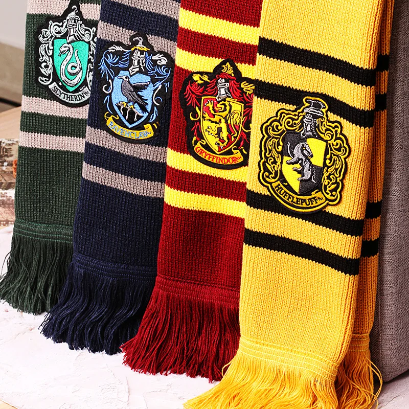 Nuova Sciarpa Harryy Potter Calda Spessa Slytherin Hogwarts College Badge Ravenclaw Hermione Gryffindor Nappa Sciarpa Accessori Regali